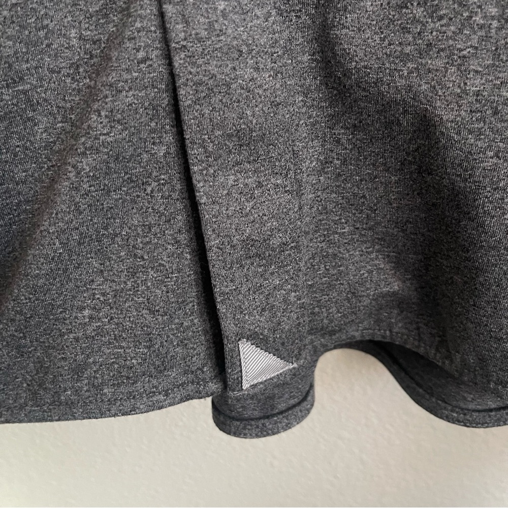 Untuckit Stretch Polyester / Elastane Performance… - image 5